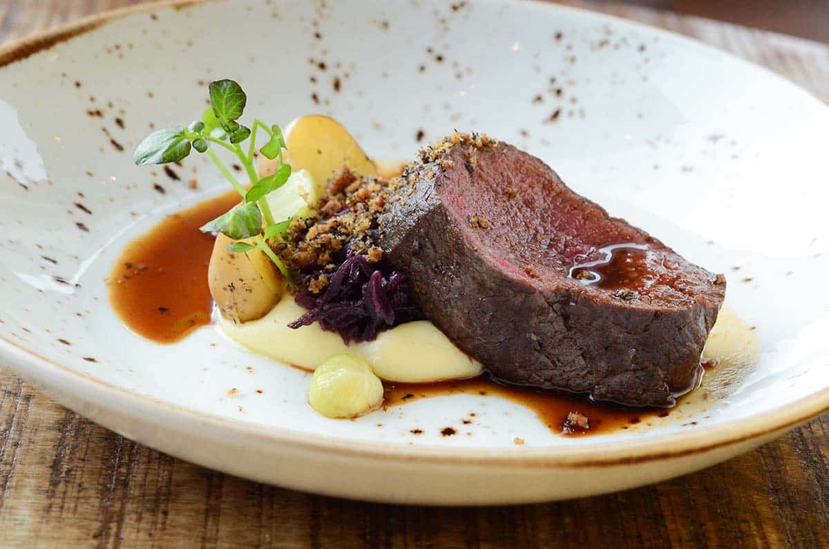 Here's how you prepare a delicious steak with olive oil!